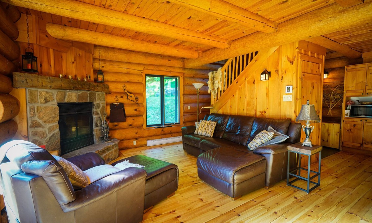 Lac Superieur Village Cabin | Your private SPA 5 minutes away from Mont-Tremblant