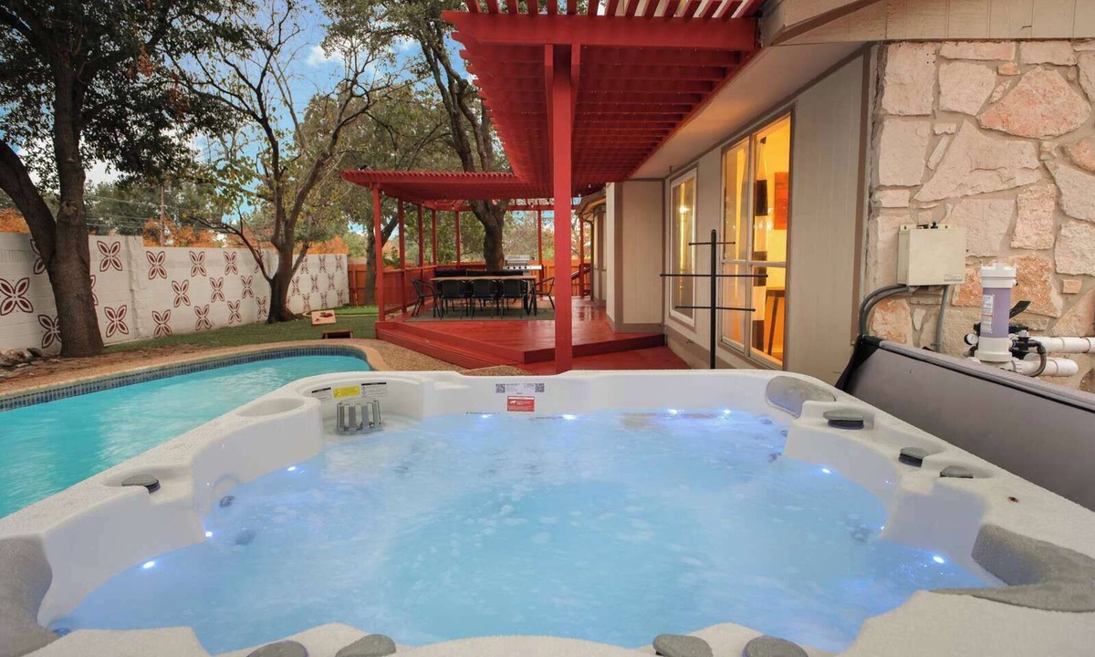 North San Antonio - SAT House | Your San Antonio Home Base — 30+ Day Stays Welcome