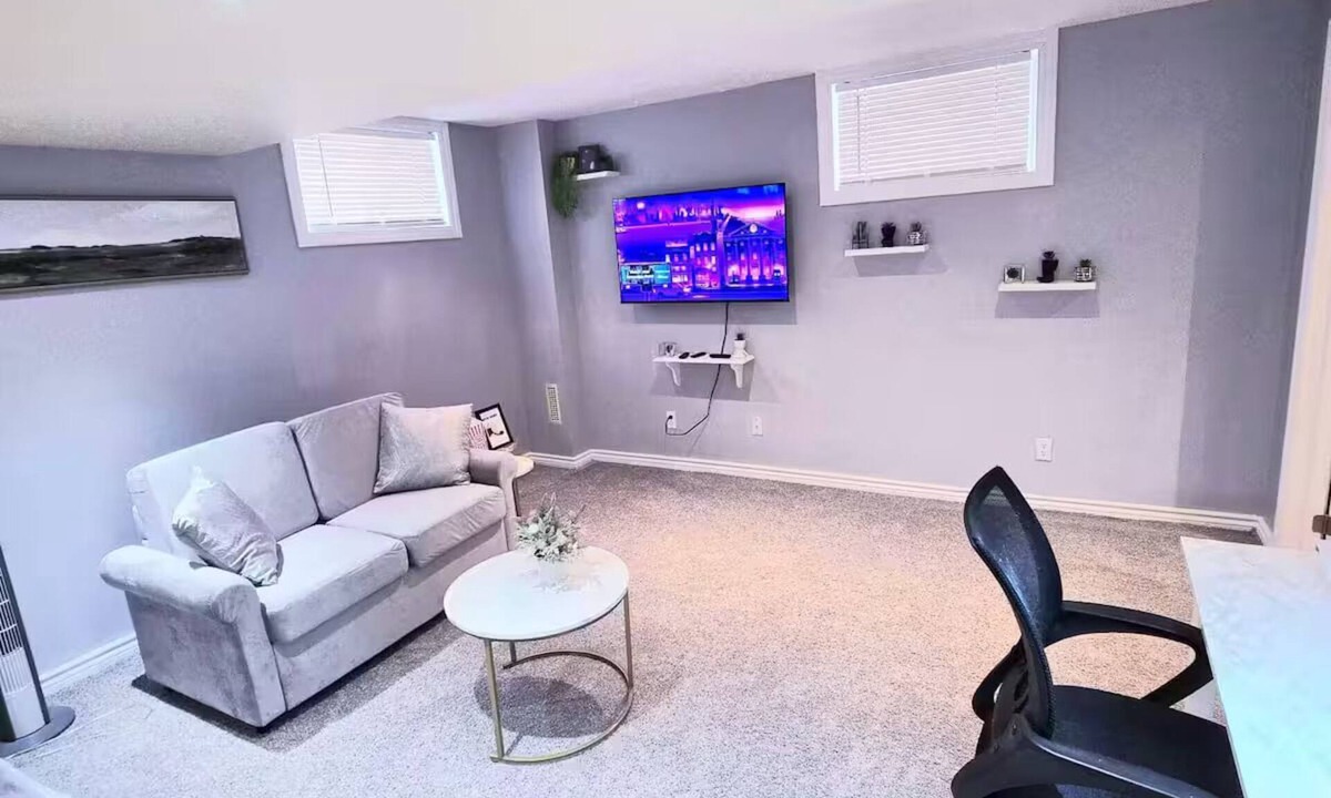 London Apartment | Your Serene Retreat in a Charming Neighborhood!