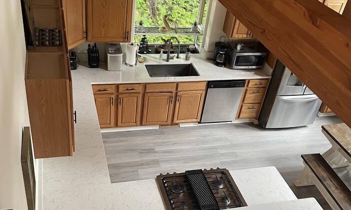 Roslyn Ridge House | Your Summer Mountain Adventure Awaits!