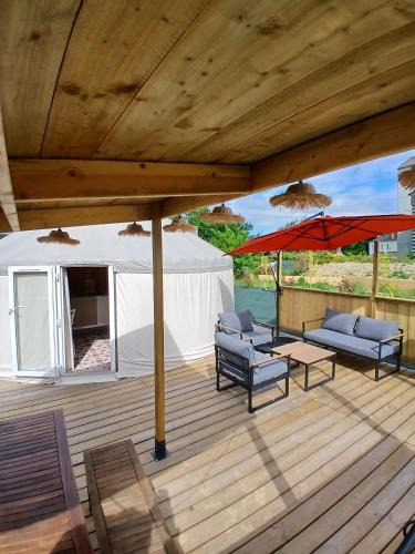 Clermont-Creans Ski Chalet | Yourte Terracotta Les Belles Ouvrières