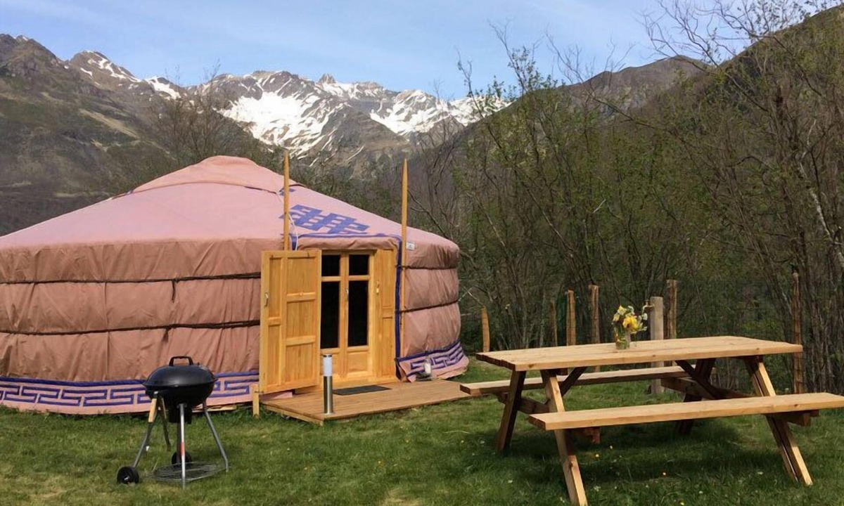 Gedre House | Yourtes Mongoles Gavarnie