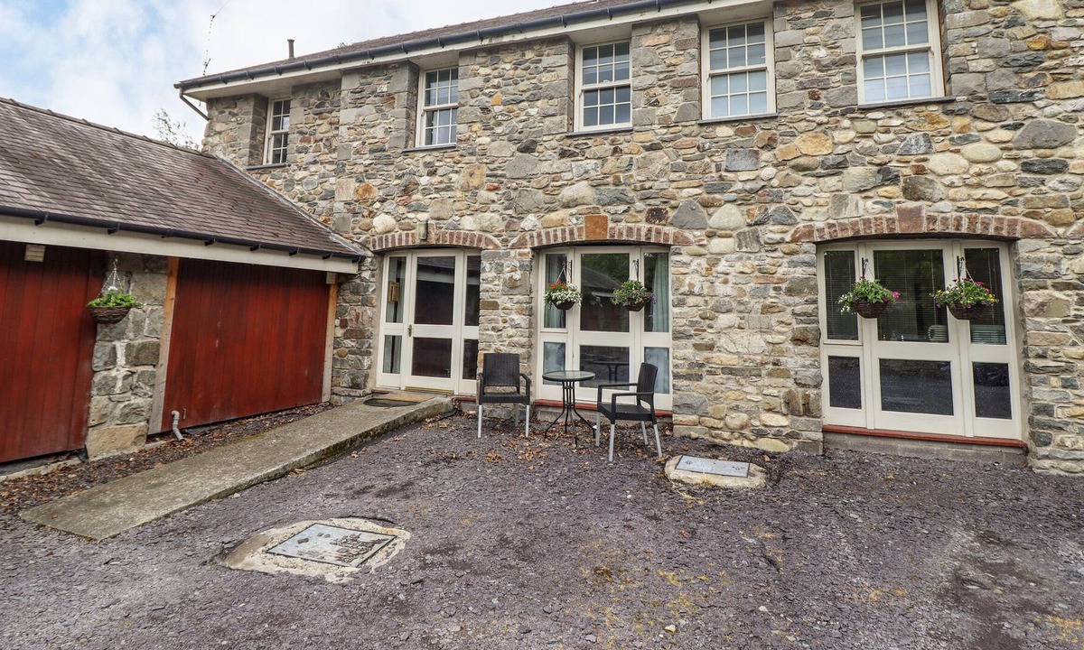 Bangor Apartment | YR WYDDFA in Bangor