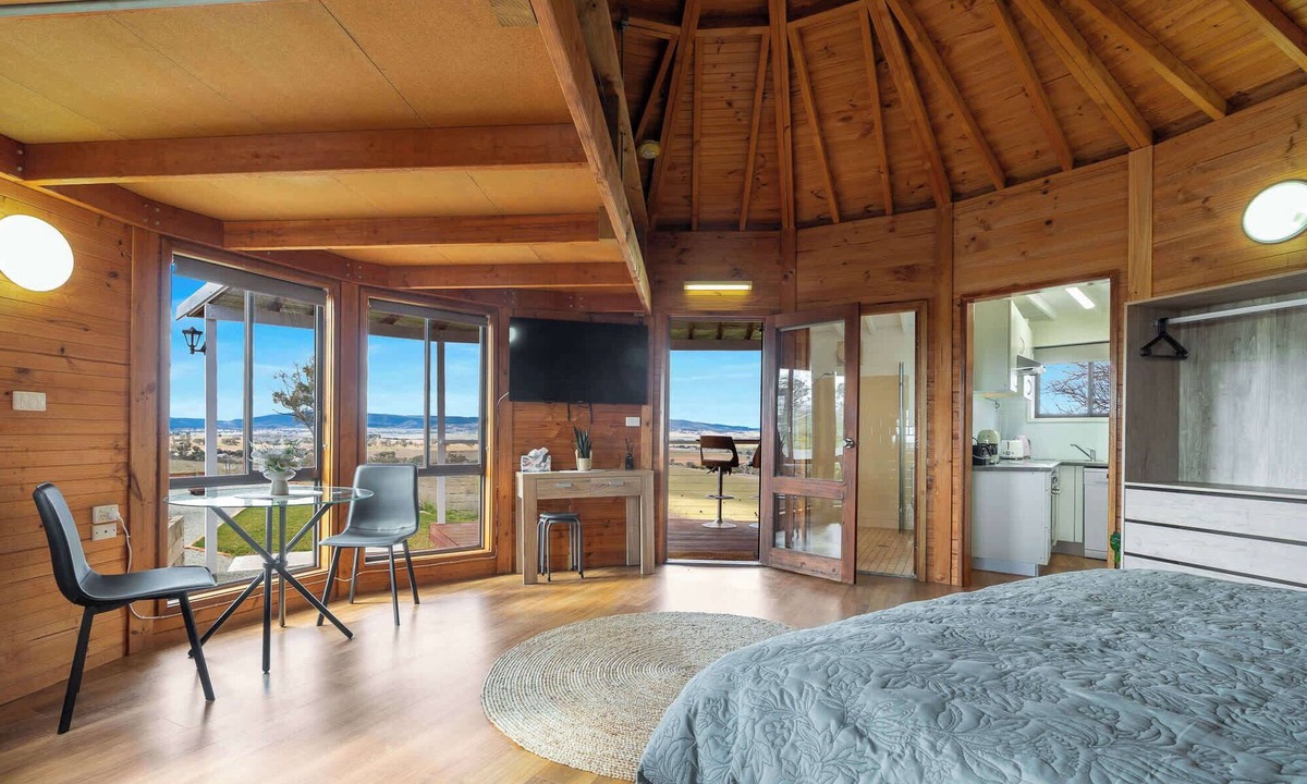 White Rock House | Yurt on the Hill -Unique & Peaceful Bathurst Yurt