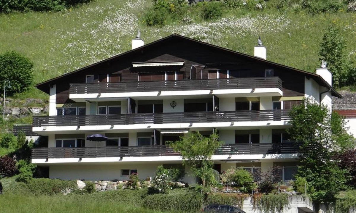 Engelberg Apartment | Zügstrasse 4 by Interhome