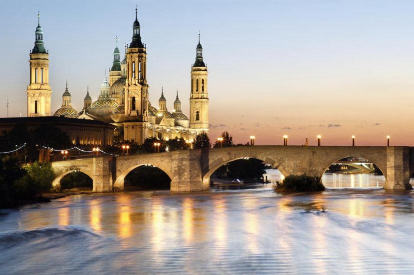 Barrio de Jesus Apartment | Zaragoza y sus 2 catedrales