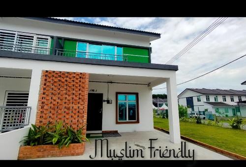 Durian Tunggal House | ZDQ Homestay