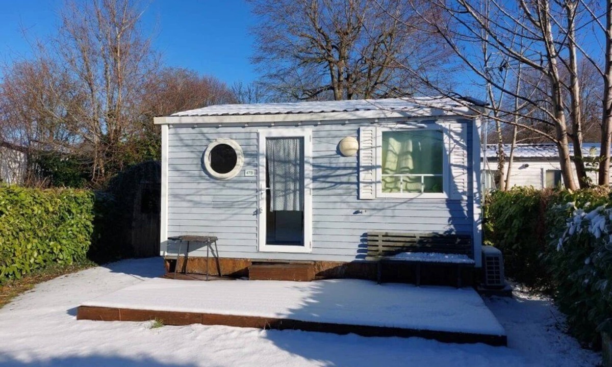 Angicourt House | ZEcamping 2 étoiles chiens acceptés locatif TV clim 20m2 2 pers