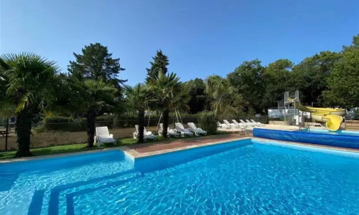 Guemene-Penfao House | ZEcamping 3 étoiles - piscine chauffée et club enfant