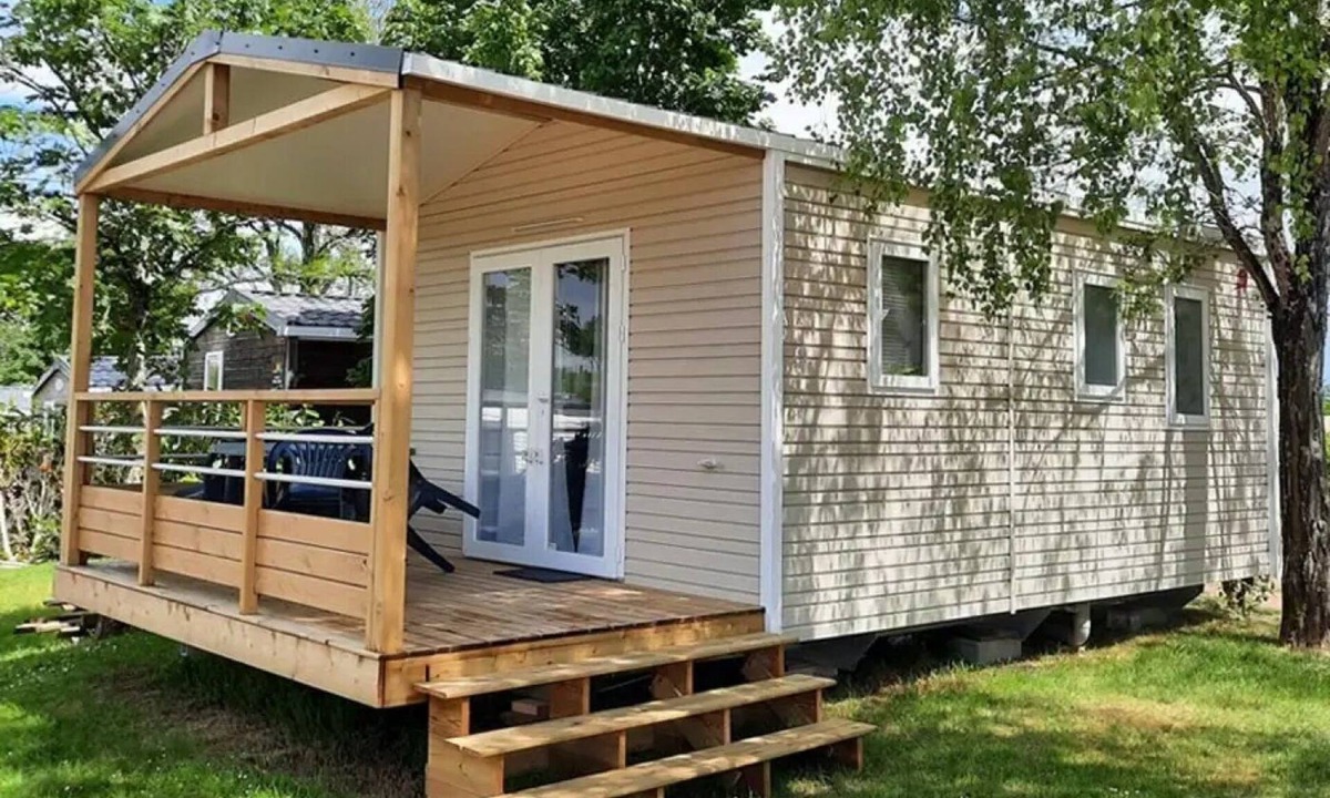 Argenton-Chateau House | ZEcamping 3* animé piscine chauffée mobil-home TV BBQ 24m2 2 pers