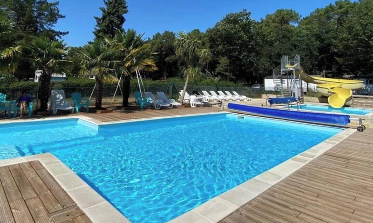 Guemene-Penfao House | ZEcamping 3* animé piscine chauffée animaux acceptés locatif 17m2