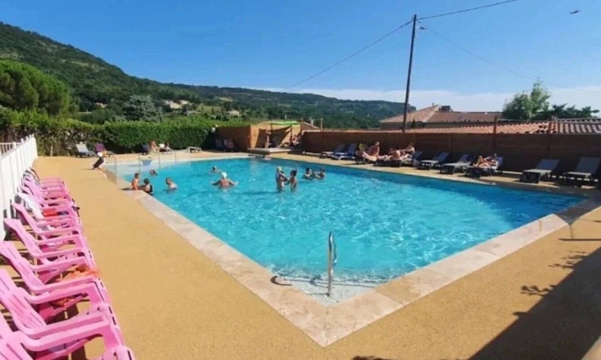 Darbres Ski Chalet | ZEcamping 3* pataugeoire pet friendly animations chalet 22m2 5 pers