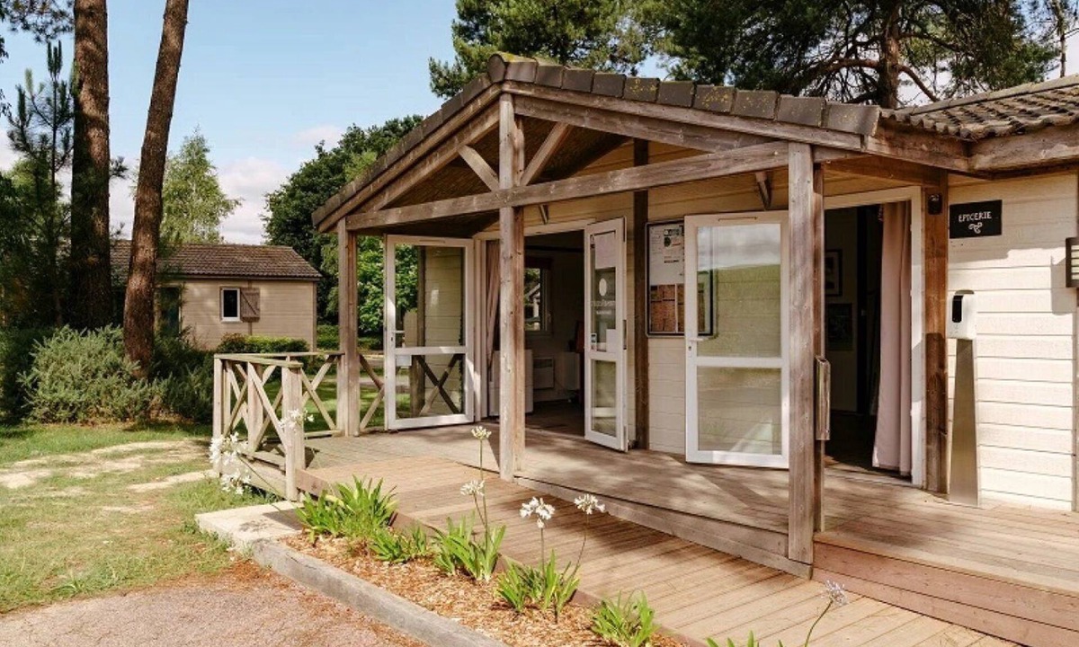 Caro Ski Chalet | ZEcamping 4 étoiles animé piscine couverte locatif TV 35m2 5 pers