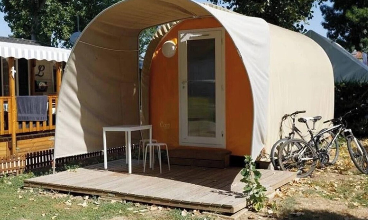 Angles House | ZEcamping 4 étoiles familial piscine couverte pet friendly tente BBQ