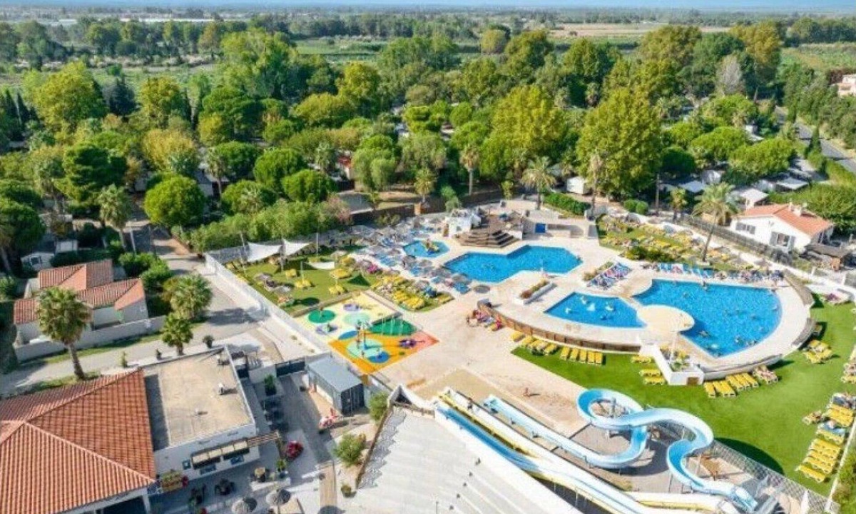 Saint-Cyprien House | ZEcamping 4* 3km plage parc aquatique mobil-home TV BBQ clim 33m2