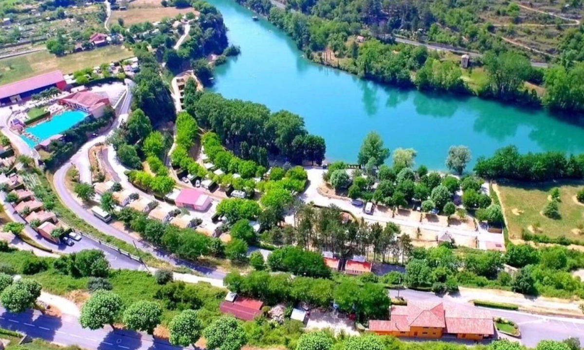 Saint-Rome-de-Tarn House | ZEcamping 4* piscine animations locatif TV clim 32m2 4 pers