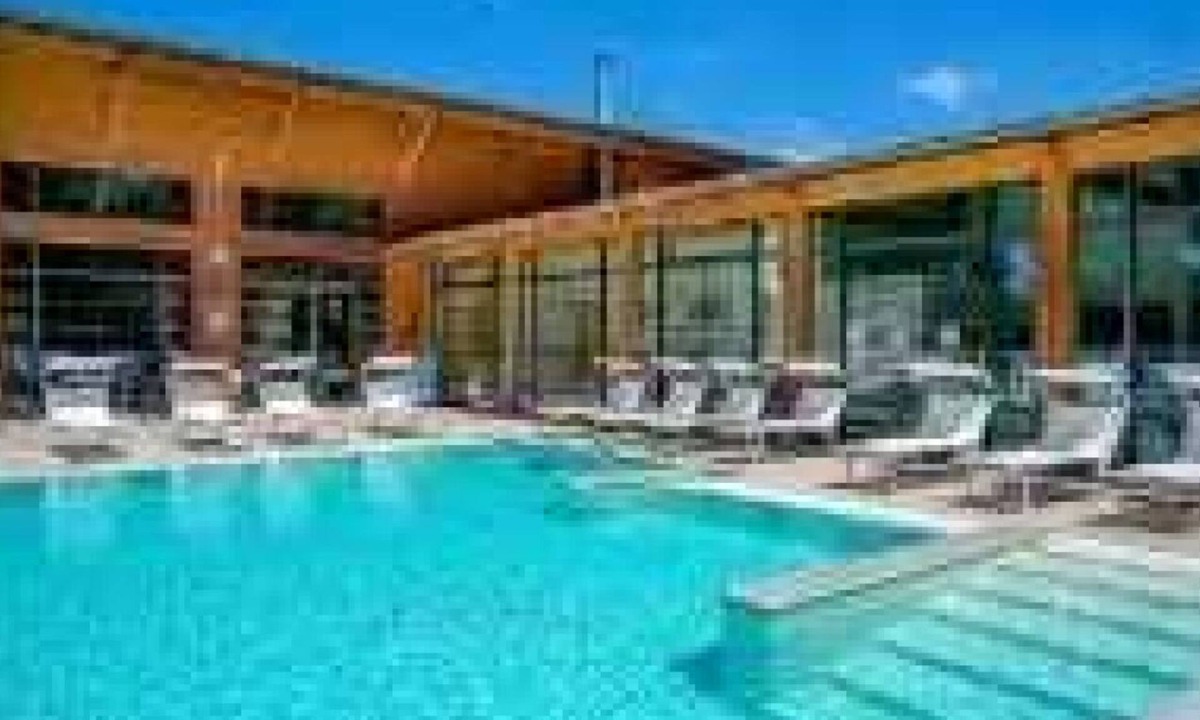Albi Ski Chalet | ZEcamping 4* parc aquatique animations locatif LV BBQ 30m2 4 pers
