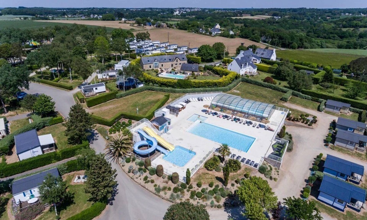 Guidel-Plages House | ZEcamping 4* - Piscine couverte - Plage à 2 km - Animations