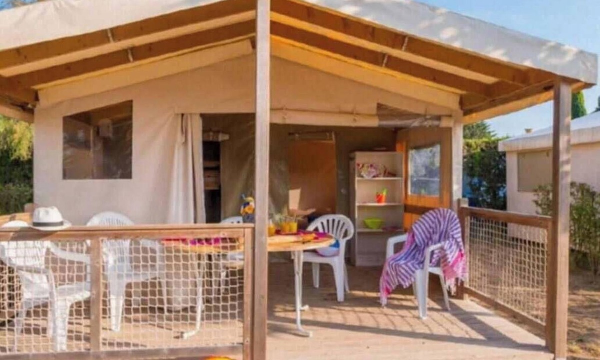 Saint-Jean-de-Monts House | ZEcamping animé espace aquatique locatif 20m2 5 pers