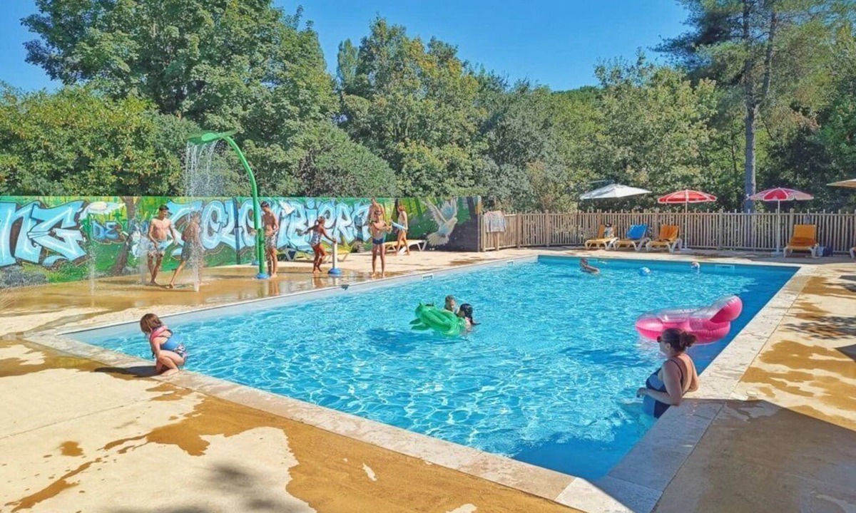 Beaumont-du-Perigord House | ZEcamping 3 étoiles parc aquatique vacances 100 % nature
