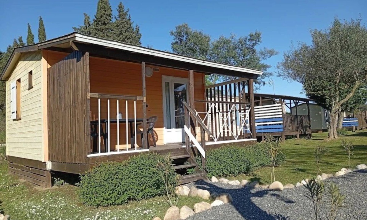 Massillargues-Attuech Ski Chalet | ZEcamping 3 étoiles toboggans et piscine