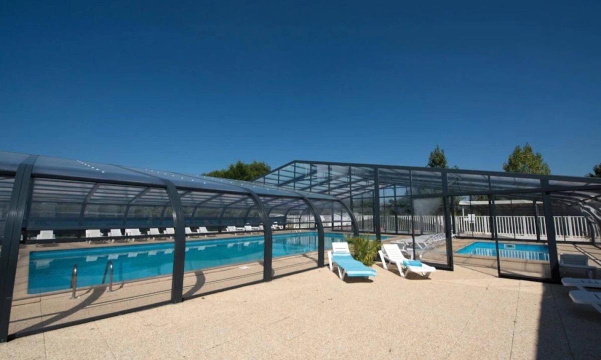 Talmont-Saint-Hilaire House | ZEcamping 3* familial piscine couverte mobil-home TV BBQ 27m2