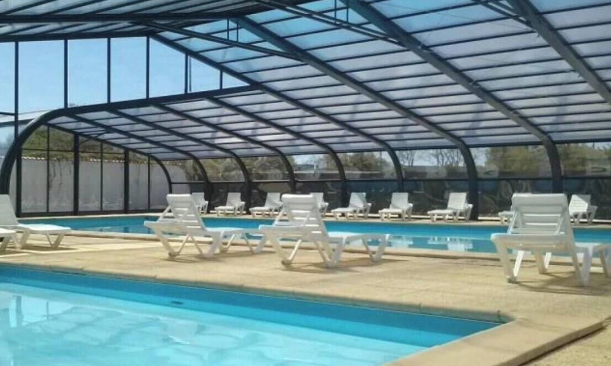 Talmont-Saint-Hilaire House | ZEcamping 3 étoiles familial piscine couverte jacuzzi sauna tente BBQ