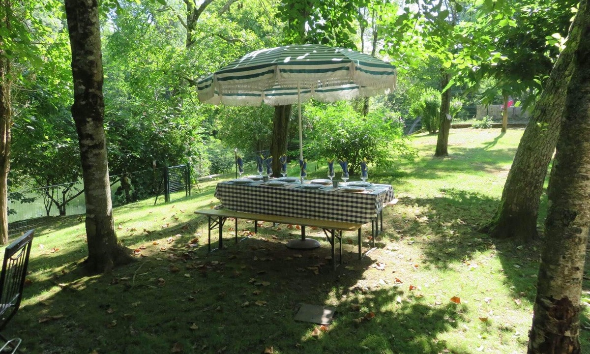 Saint-Front-de-Pradoux Apartment | Zen break at Charmes de l'Isle