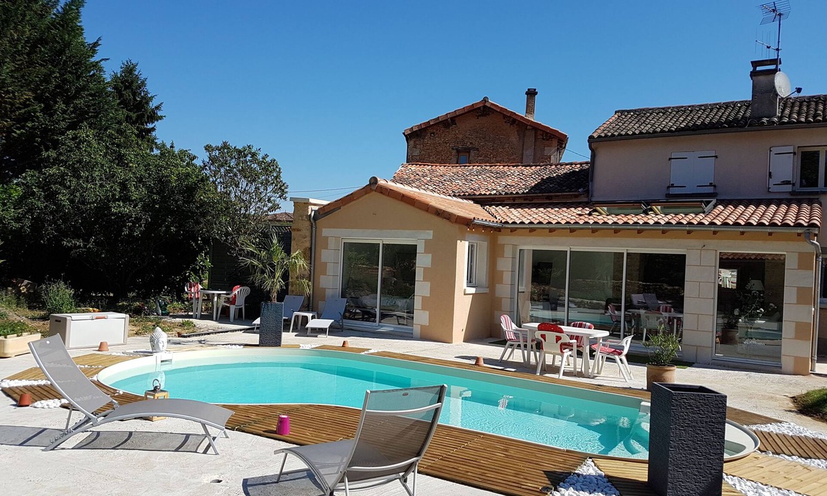 Gizay House | Zen room with pool view/Separate entrance