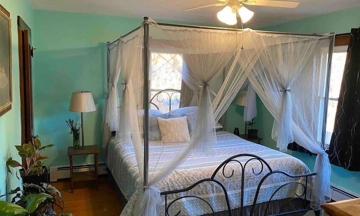 Mongaup Valley House | Zen Second Floor Crystal Cove