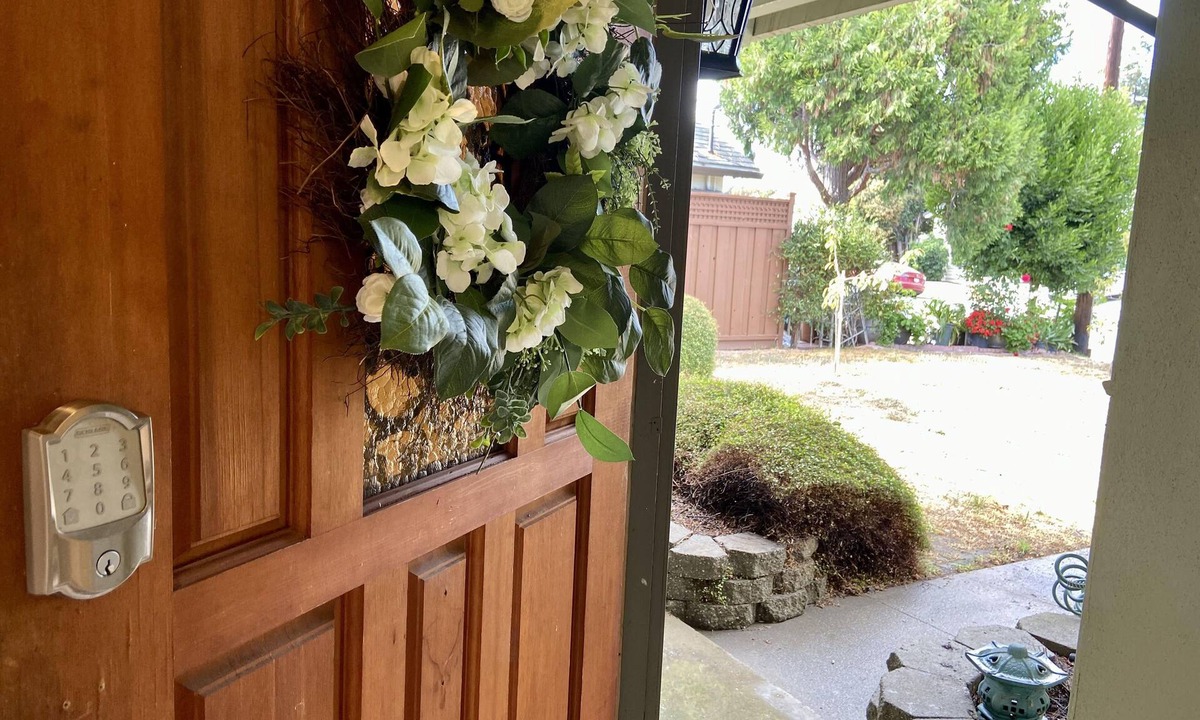 Fremont House | Zen Serenity! Spacious Stylish Updated near Tesla