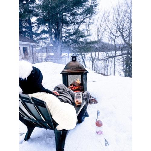 Saint-Andre-Avellin Ski Chalet | Zenitude 2, Beachfront chalet, hot tub,Lac Simonet
