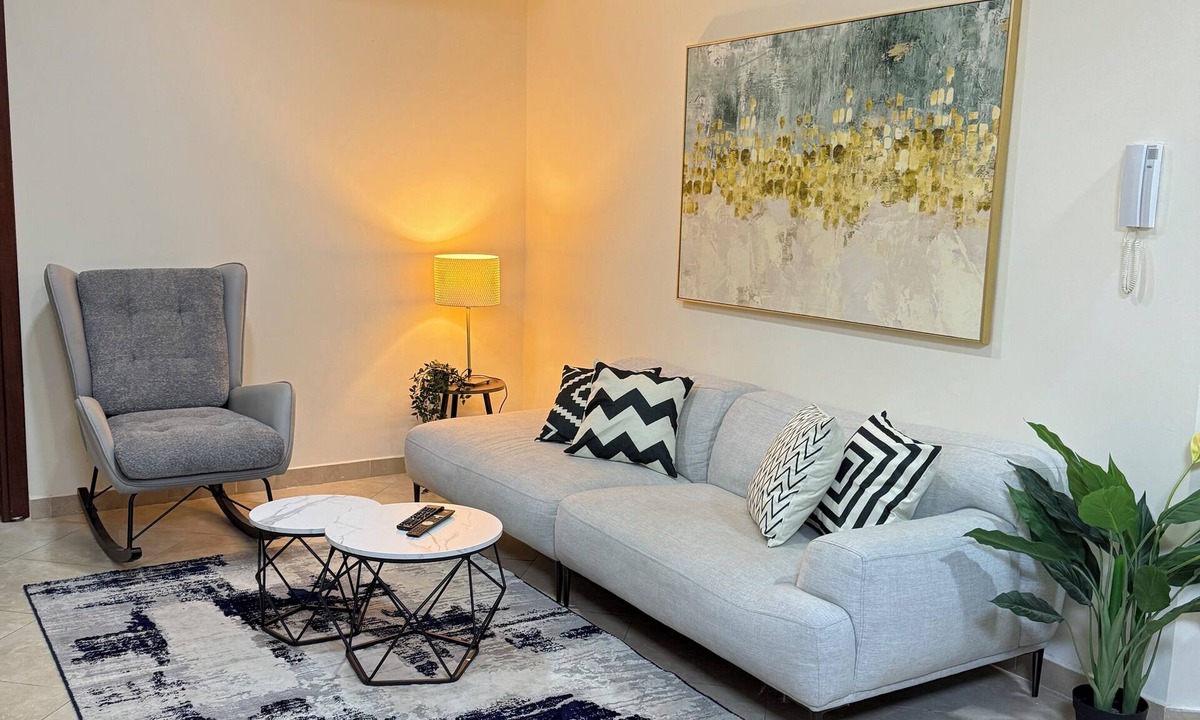 Jumeirah Lake Towers Apartment | ZENstay - Modern 2BR in JLT - Near Marina, JBR and Metro
