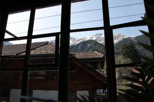 Frutigen Apartment | Zentral, free Parking, WIFI, nähe Bahnhof, Shops