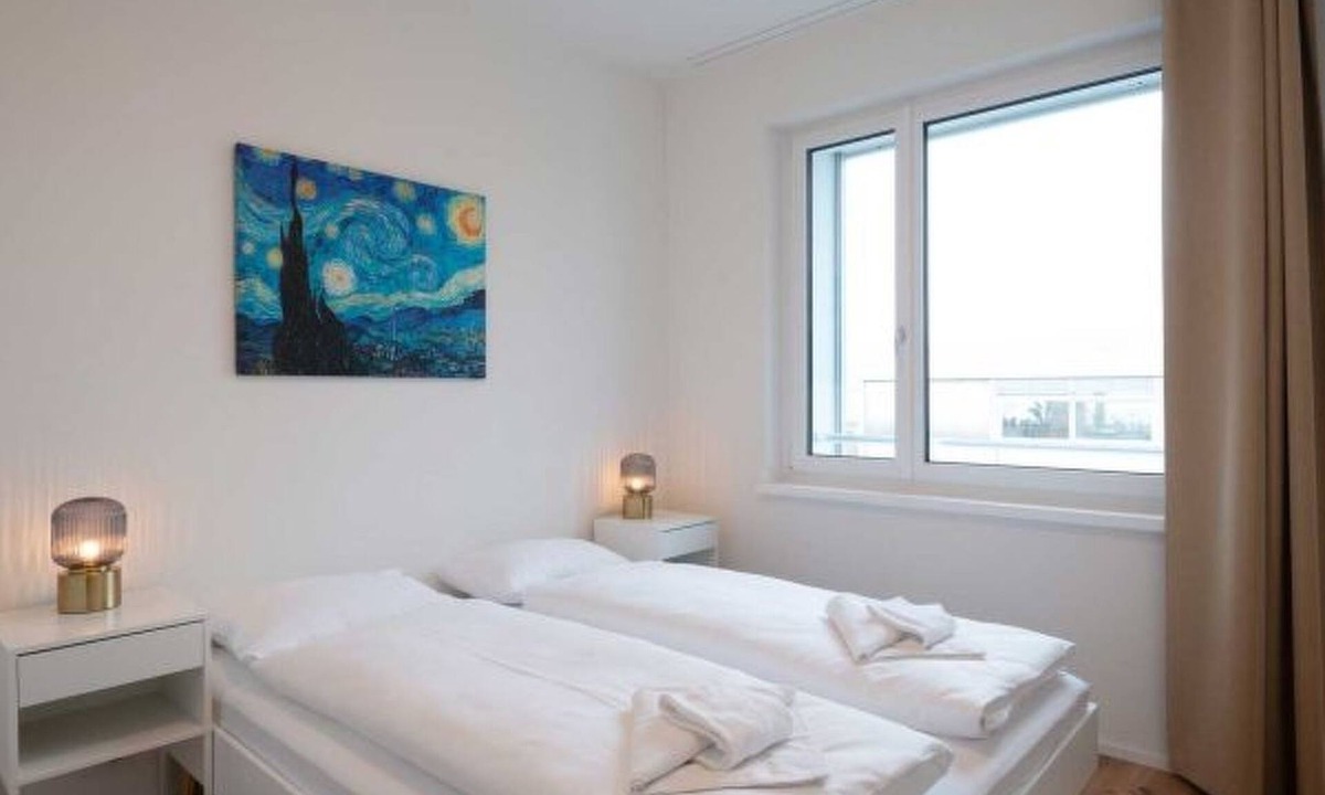 Center Apartment | ZH Blue 3 - Letzigrund HITrental Apartment by Interhome
