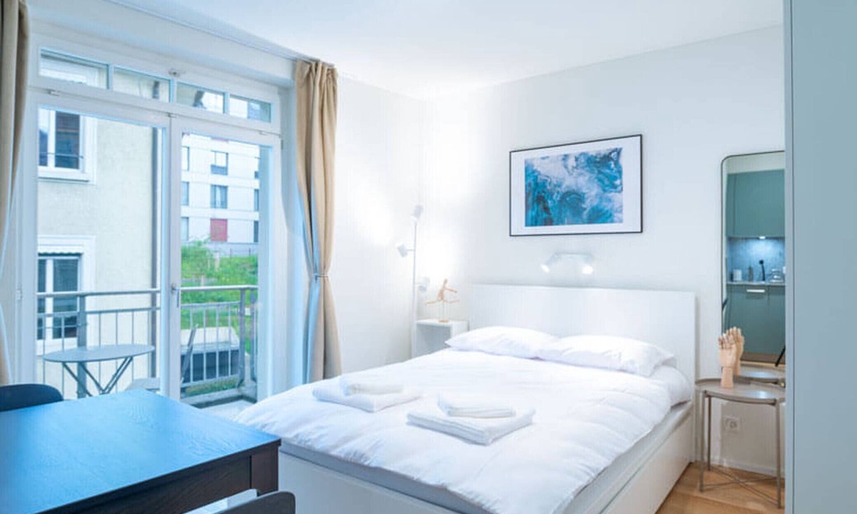 Hirslanden Apartment | ZH Fibula 2 - Riesbach HITrental Apartments