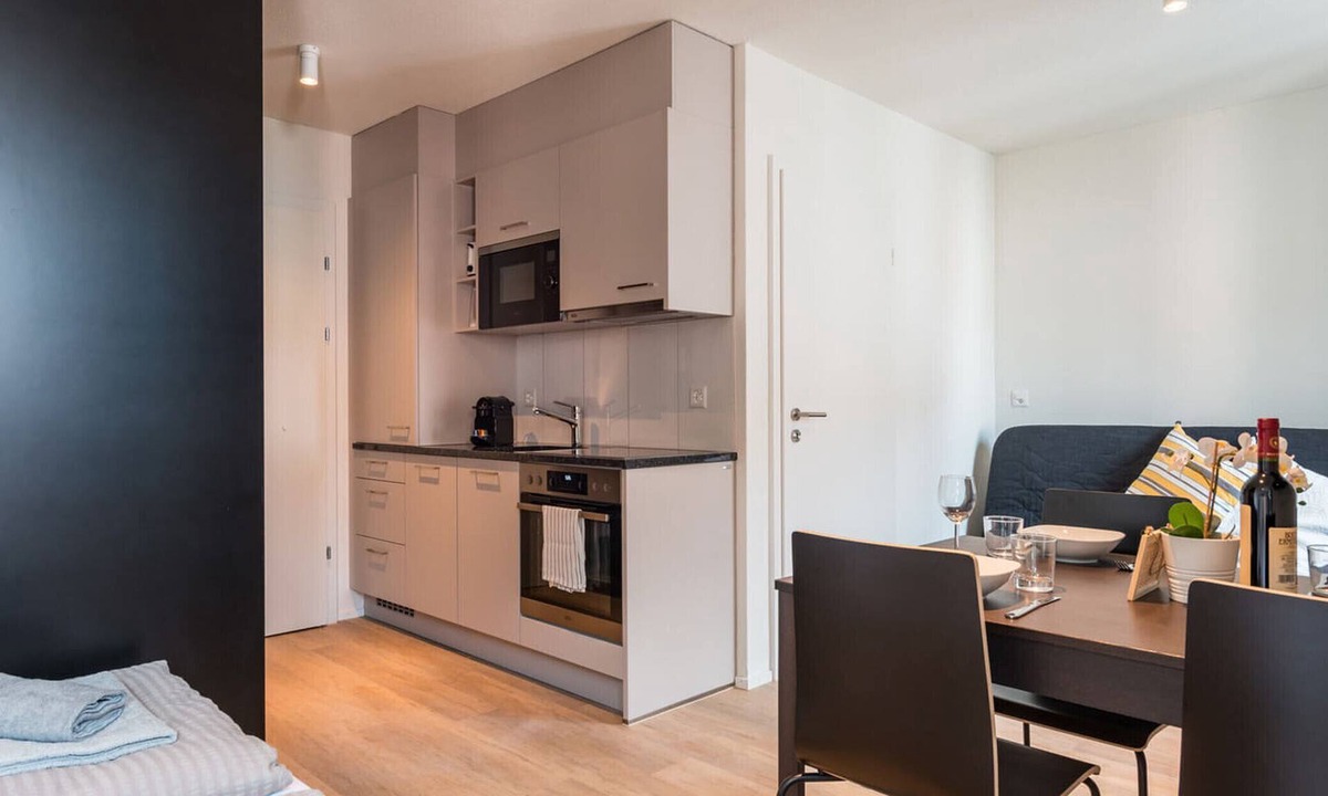 Center Apartment | ZH Ida I - HITrental Central Station Apartments