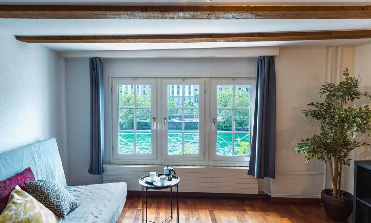 Niederdorf Apartment | ZH Limmat 4 - HITrental Apartment