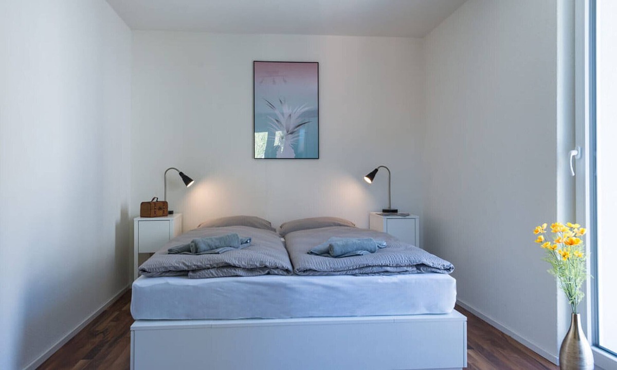 Albisrieden Apartment | ZH Pineapple I - HITrental Wiedikon Apartments
