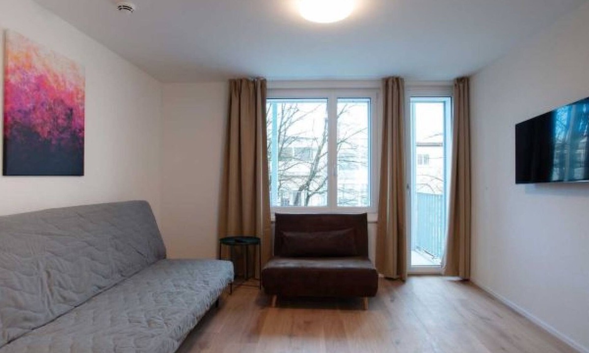 Center Apartment | ZH Pink 1 - Letzigrund HITrental Apartment by Interhome