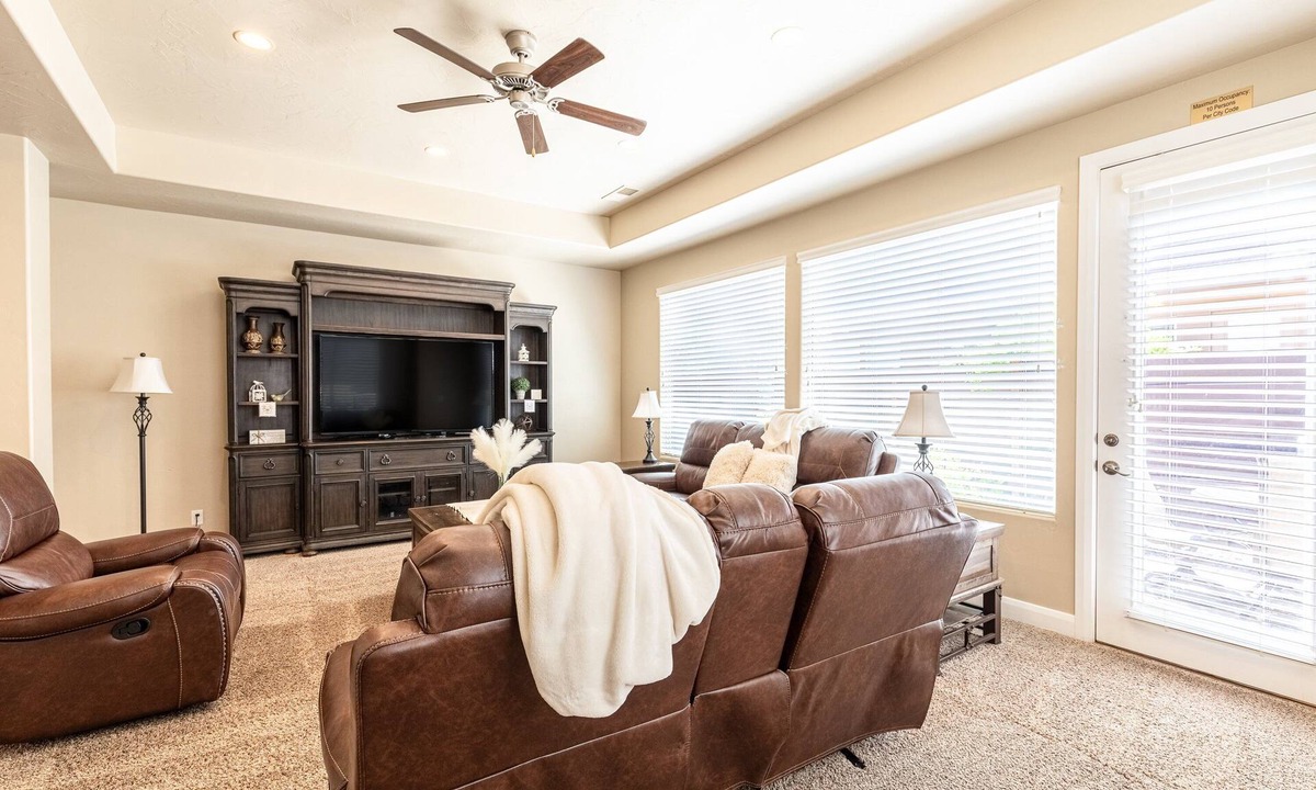 Washington House | Zion's Point-Pet Friendly!