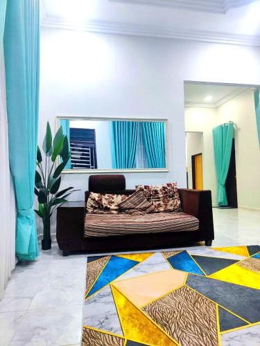 Kampong Raja House | ZIYA Homestay