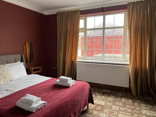 Mapesbury House | Zozy Anson