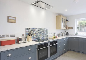 1 Anchor Cottage - Five Bedroom House, Sleeps 10