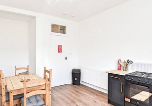 1 bedroom accommodation in Helensburgh