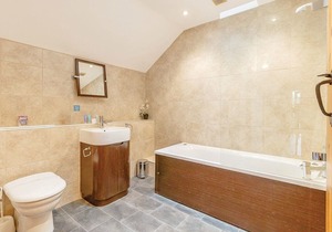 1 bedroom accommodation in Tilford, Farnham