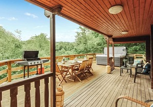 1 bedroom accommodation in Caerwys, Flintshire