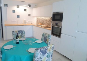 1-bedroom apartment with air conditioning near Thau Pond
