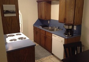1 bedroom apartment for you! Next to Fort Sill
