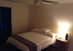 1 bedroom apartment for you! Next to Fort Sill
